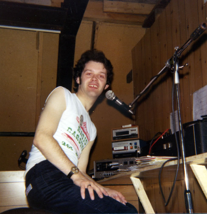 Kieran Murray on-air in radio carousel dundalk